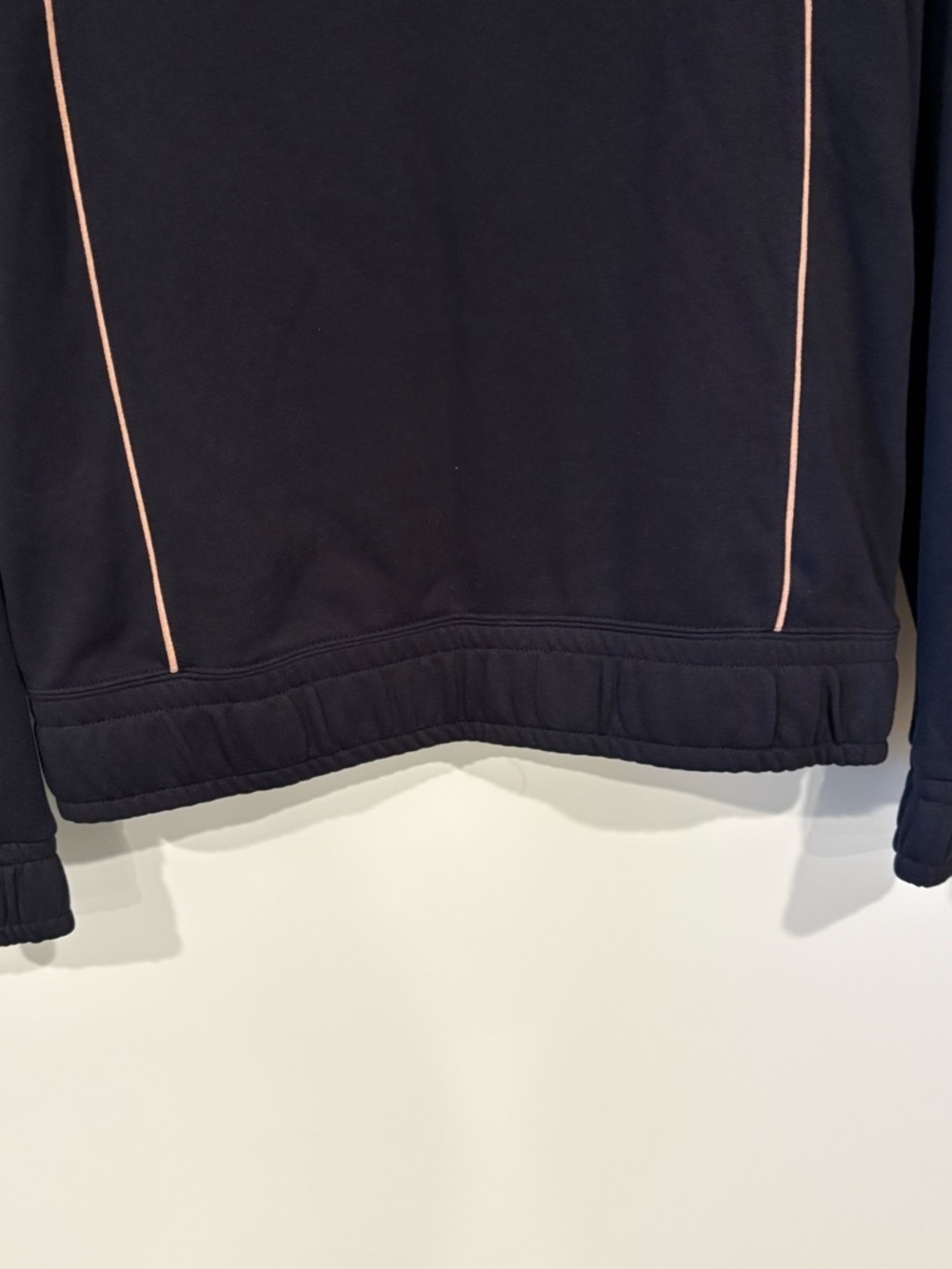 Nike Women’s Black Pullover Sweatshirt “Oversized Fit” - Picture 3 of 10